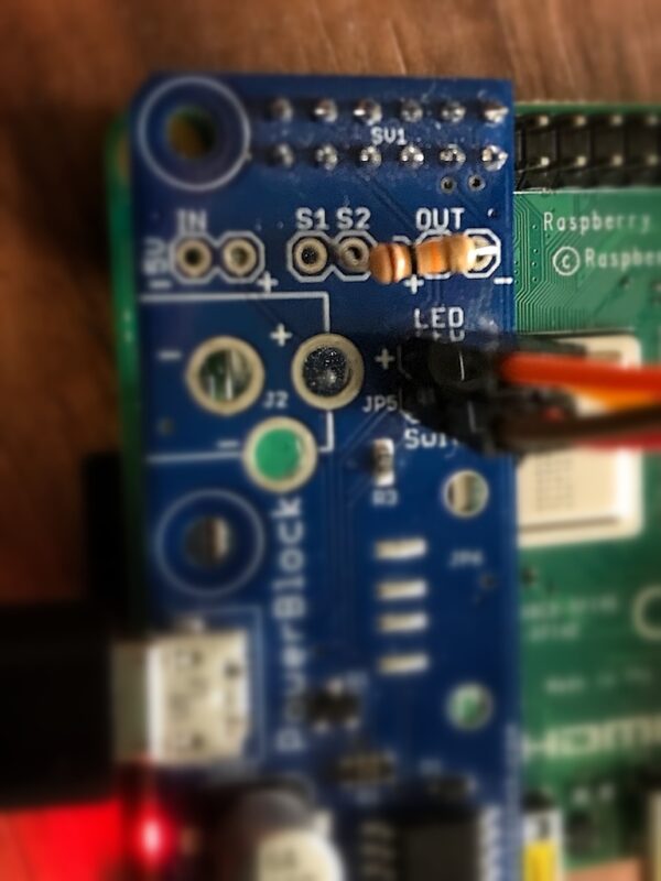 RPi 4 compatible: PowerBlock with 10K resistor between “OUT -” pin and “S2” pin (GPIO pin 11)